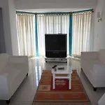 Uslan Hotel