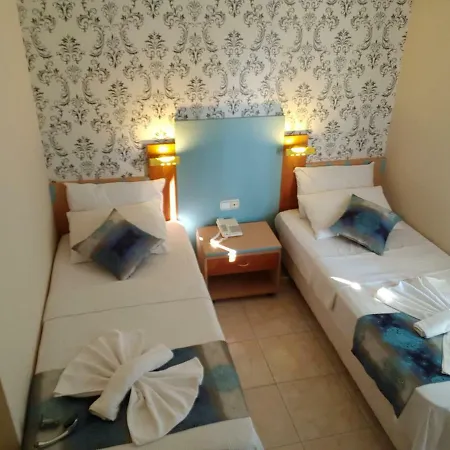 Hotel Uslan 3*