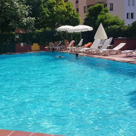 Hotel Uslan 3*