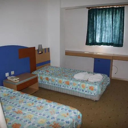 Uslan Отель Кушадасы