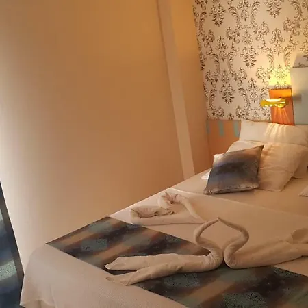 Отель Uslan Кушадасы