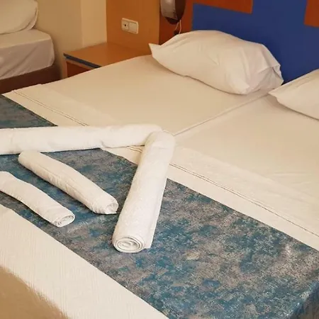 Uslan Hotel 3*