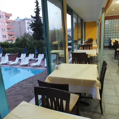 Uslan Hotel Kusadası