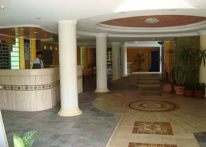 Uslan Hotel Kusadasi